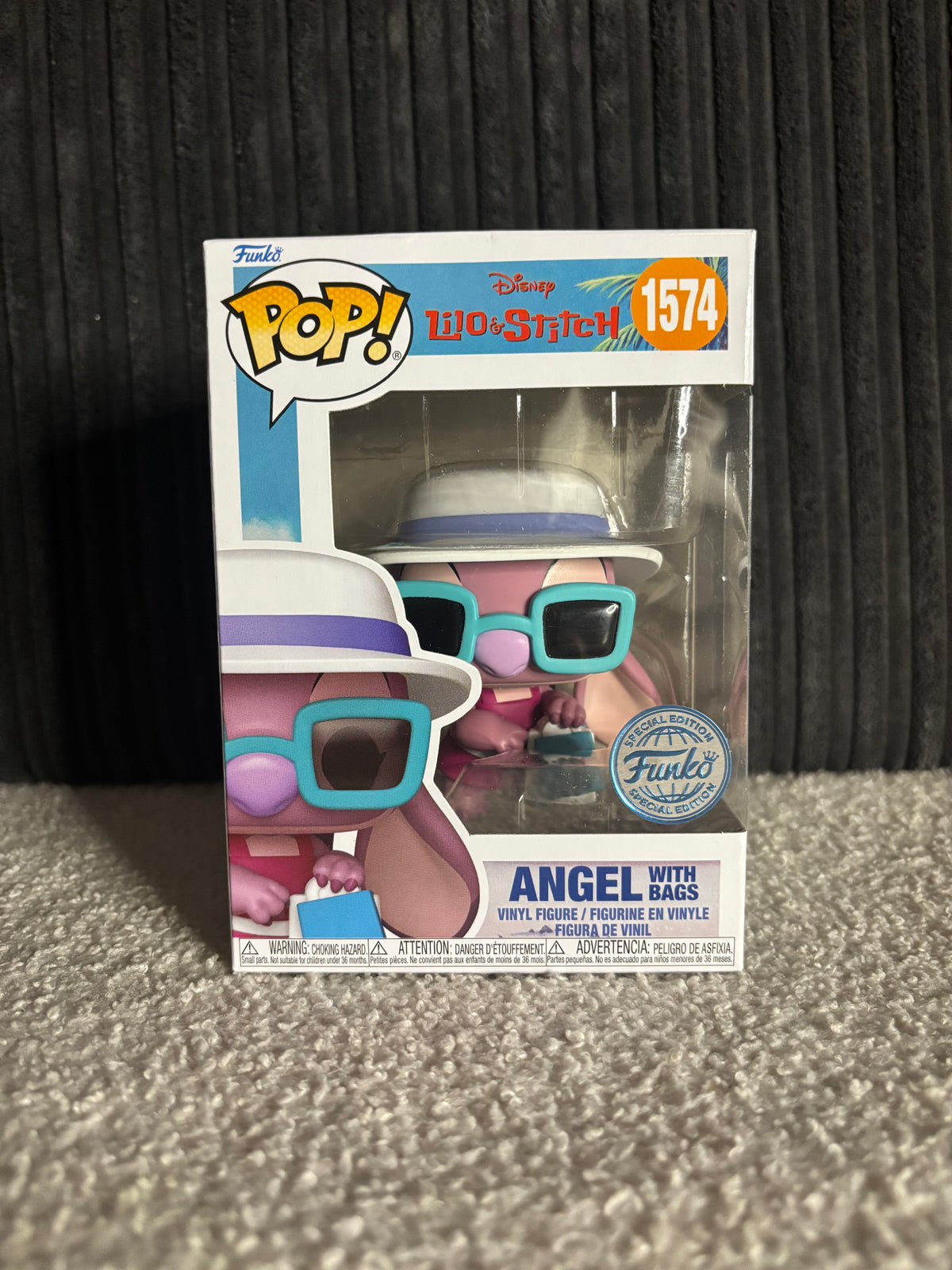 Funko Pop! Disney – Angel avec sacs #1574 (Série Lilo & Stitch – Exclusivité Funko)